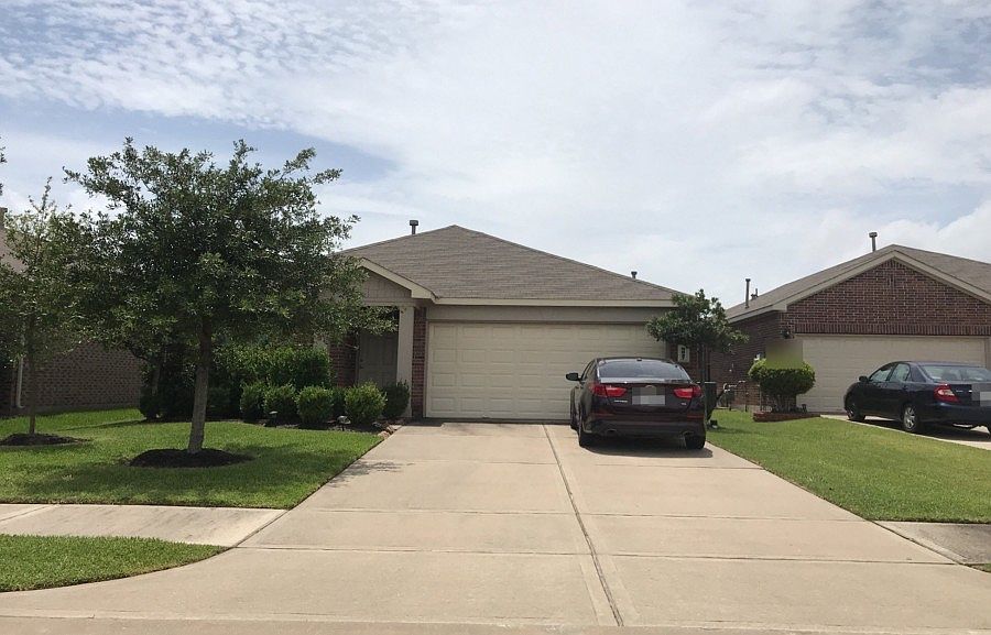 1st image of 5827 Acacia Rose Ct