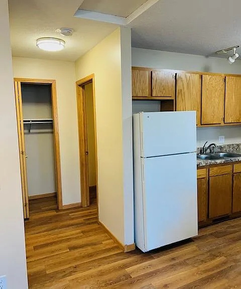 4417 University Ave NE #3 — Photo 4