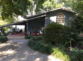 124 Larkhaven Ln, Mooresville, NC 28117