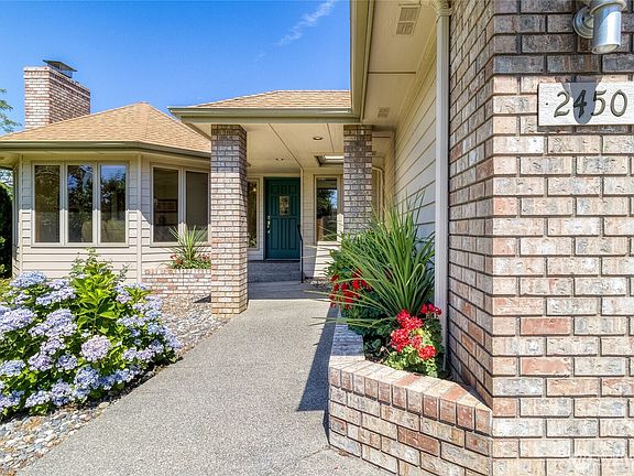 2nd image of 2450 Fairfield Drive