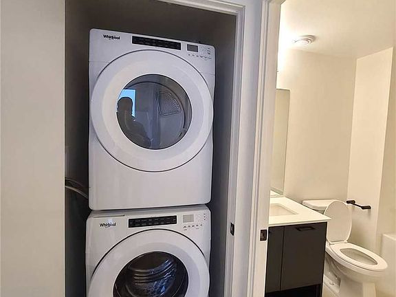 3rd image of 2300 Saint Clair Ave W #525
