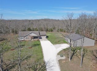 271 Novak Ln, Gerald, MO 63037