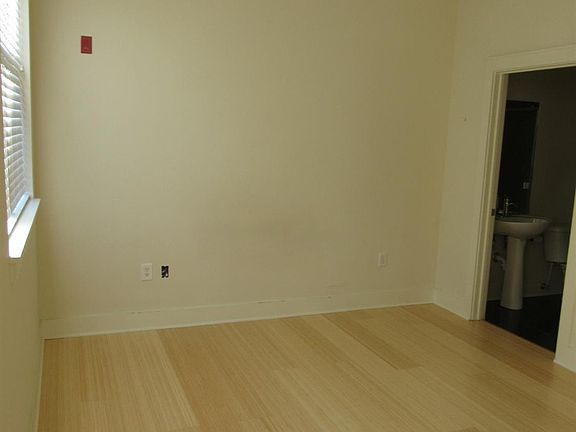 5th image of 650 S Mill St #224