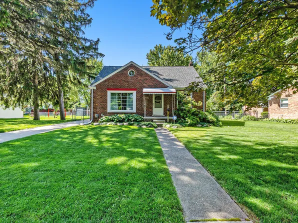 16644 Erin St, Fraser, MI 48026
