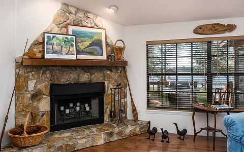 2nd image of 3238 Popinjay Ave