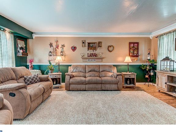 5th image of 21 N Garfield Ave