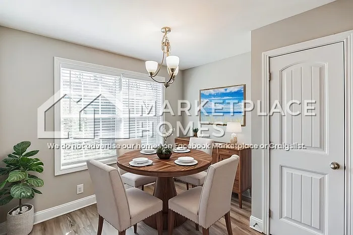 534 Somerset Ln — Photo 9