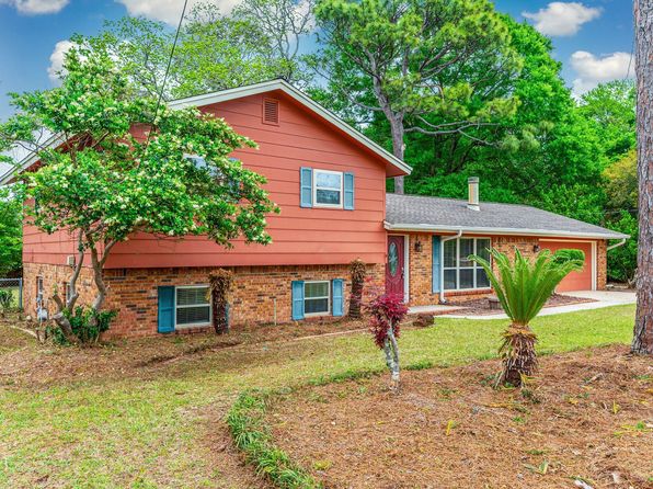 11 Birch Ave, Shalimar, FL 32579