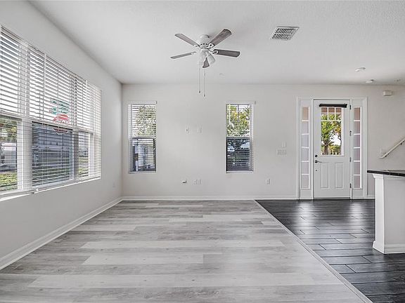 3rd image of 9586 Poplar Ridge Ave