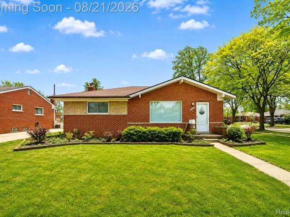 28326 Alden St, Madison Heights, MI 48071