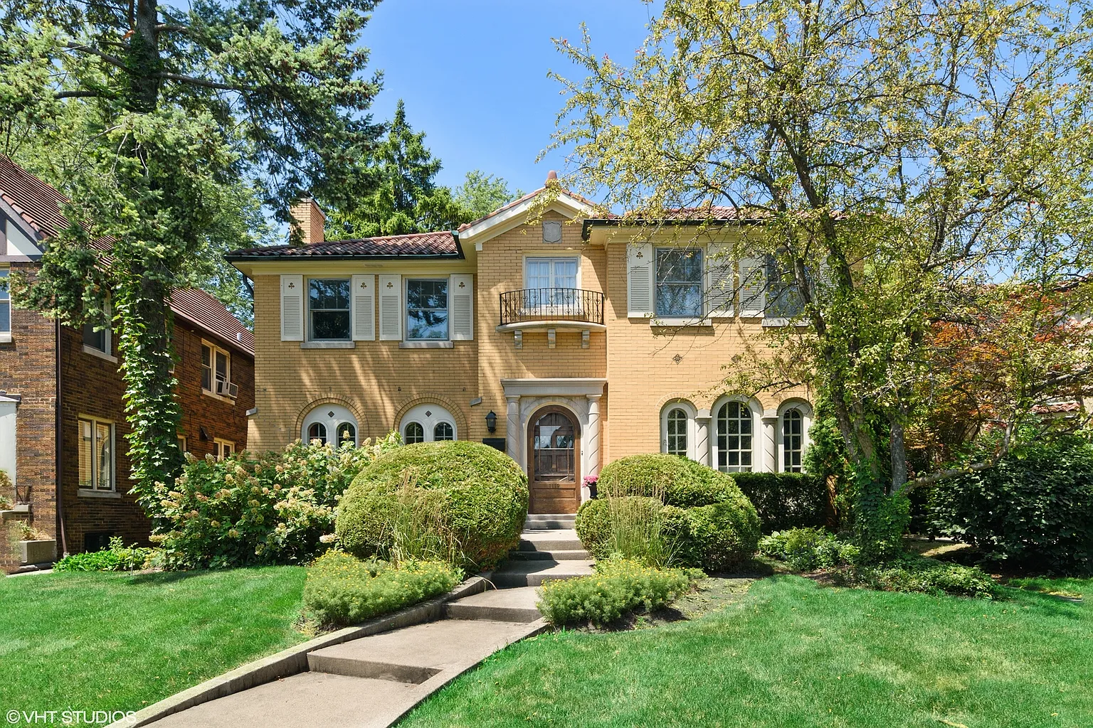 1119 N Oak Park Ave photo 1
