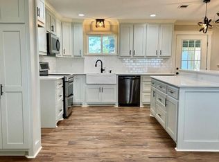 608 W Miller Ave, Iowa, LA 70647