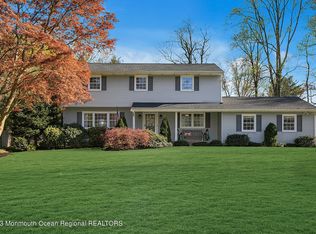 92 Heights Ter, Middletown, NJ 07748