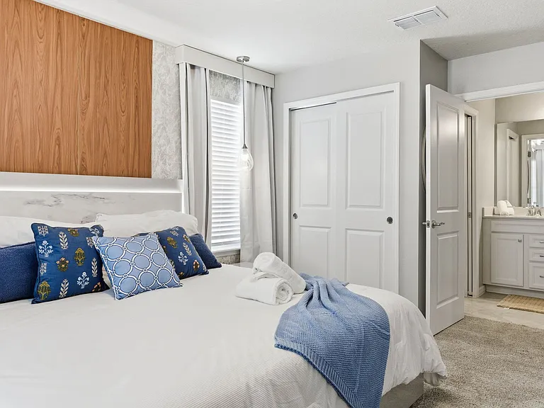 Sandy Cliffs Dr — Photo 44