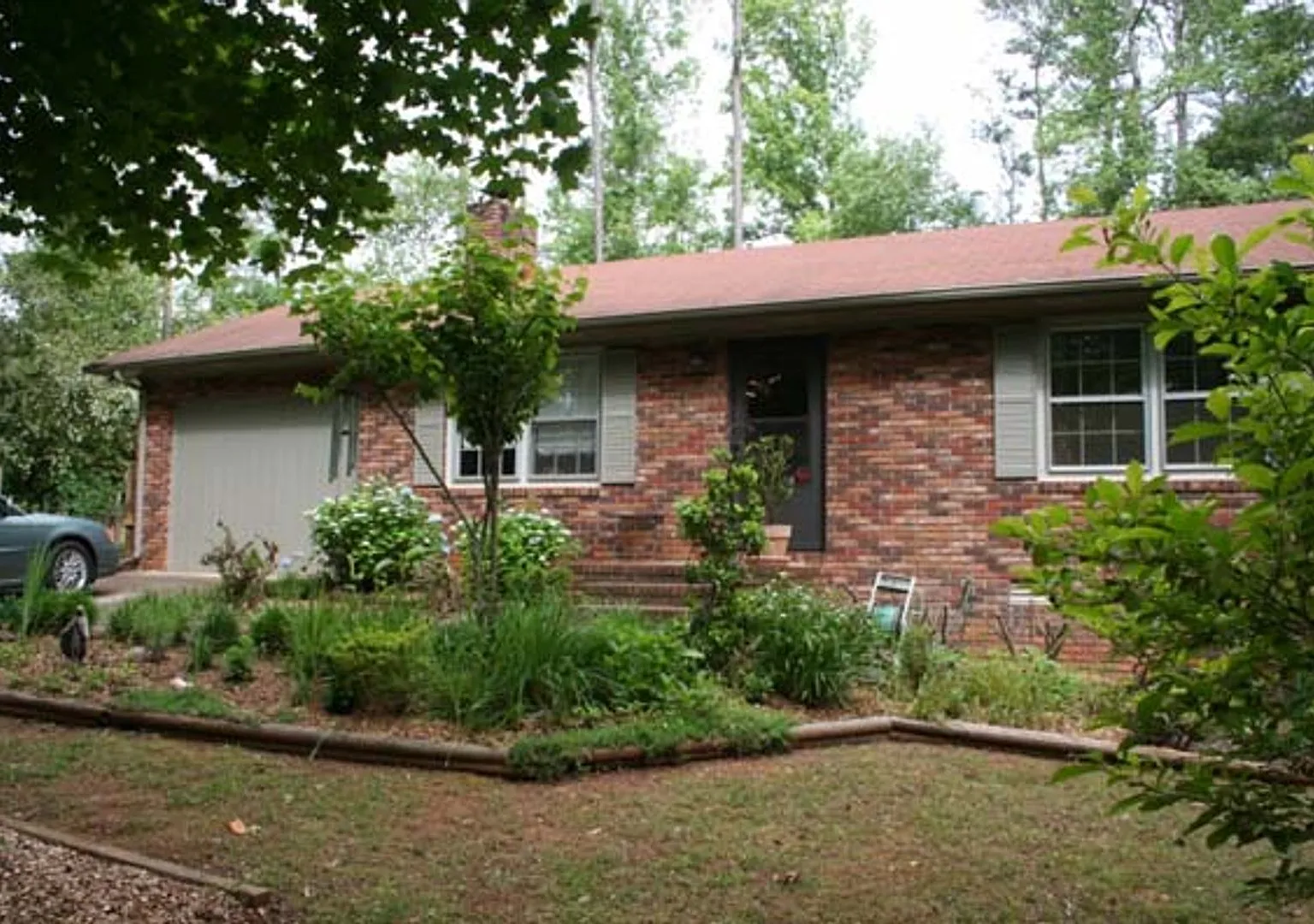 245 Rocky L 2 Bed, 2 Bath — Photo 1