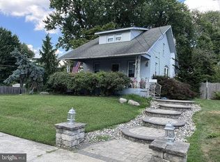 880 Orchard Ave, Runnemede, NJ 08078