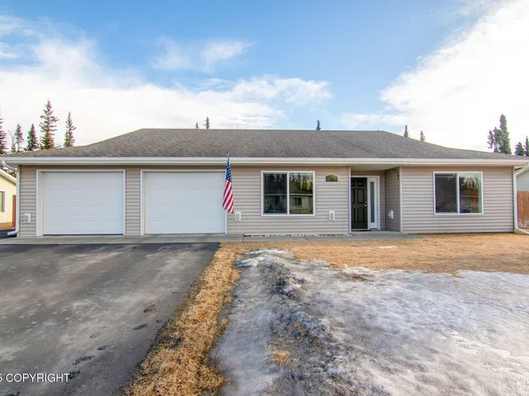 166 Green Valley St, Soldotna, AK 99669