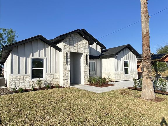 3rd image of 604 W La Quinta Dr