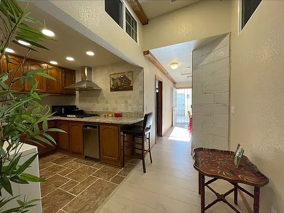 3rd image of 18165 Eucalyptus St #C