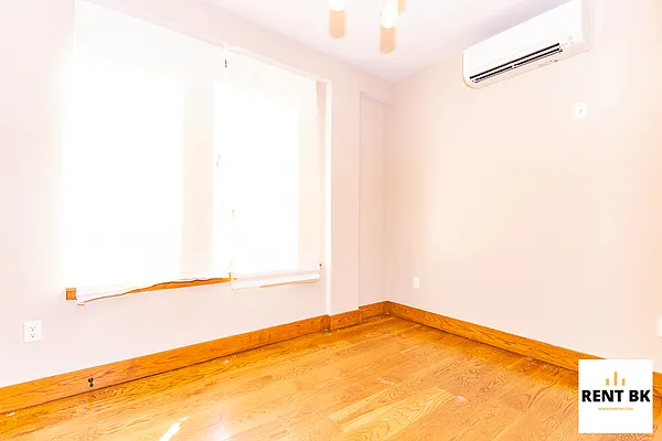 Rented by RENTBK LLC | media 7