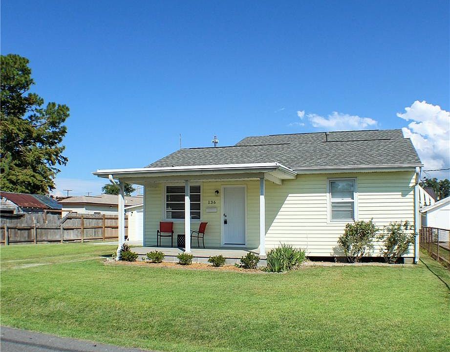 1st image of 136 Marino Dr