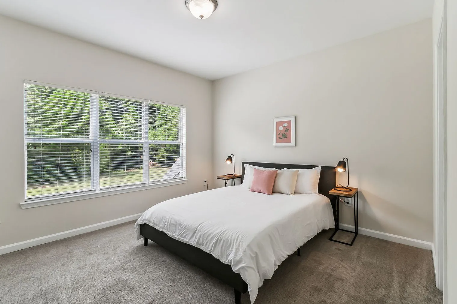2 bed, 2.0 bath, 1097 sqft, $2,839 — Photo 3