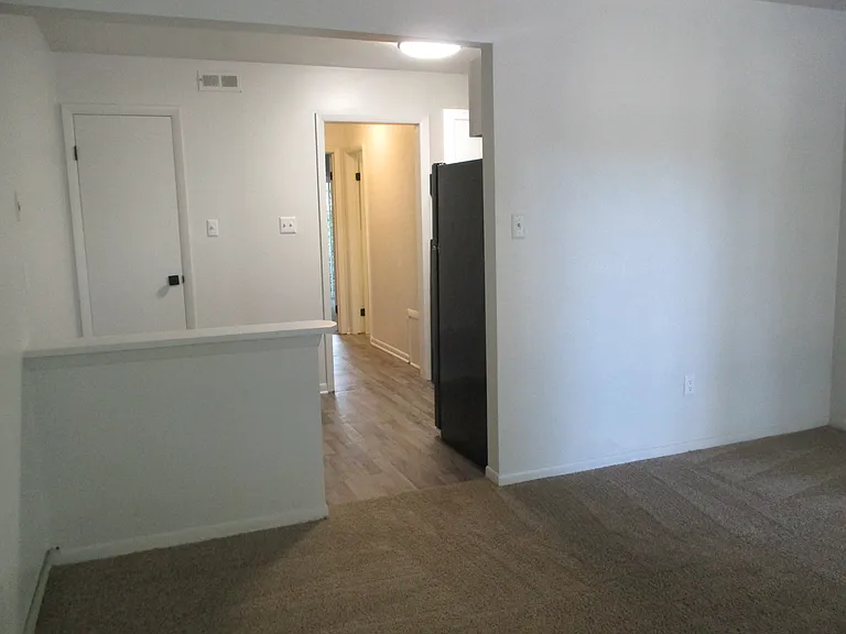 905 Barberton Ct #207 — Photo 3