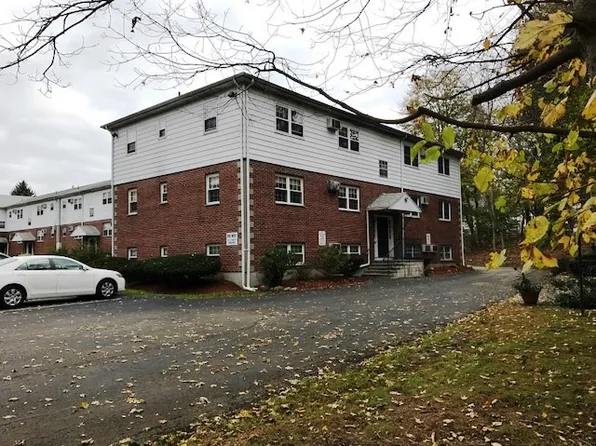 6 Venice St APT D4, Danvers, MA 01923