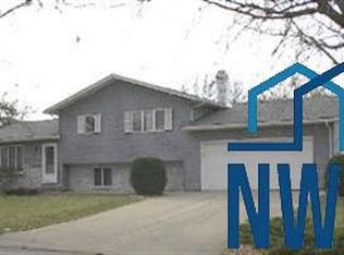 912 N Mae St, Storm Lake, IA 50588