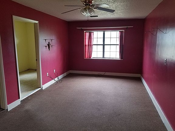 4th image of 1736 NW 26th Pl