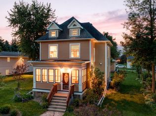 204 Fir Ave NW, Montgomery, MN 56069