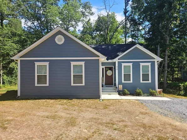 408 Pocahontas Dr, Ruther Glen, VA 22546