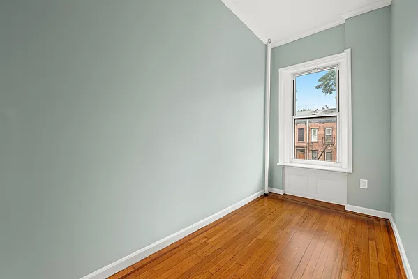 Rented by Compass | media 8