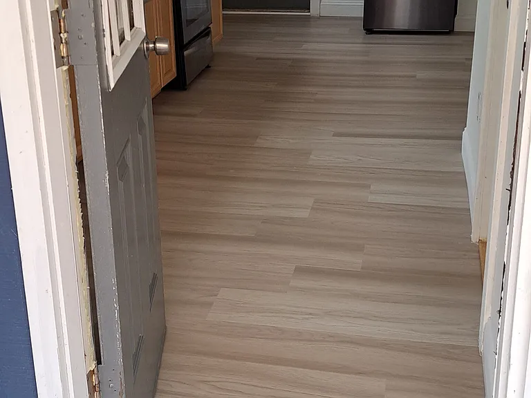 17-19 Lounsbury Ave #1 — Photo 8