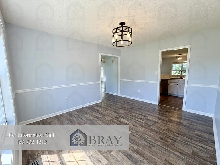133 Bentwood Ln — Photo 5