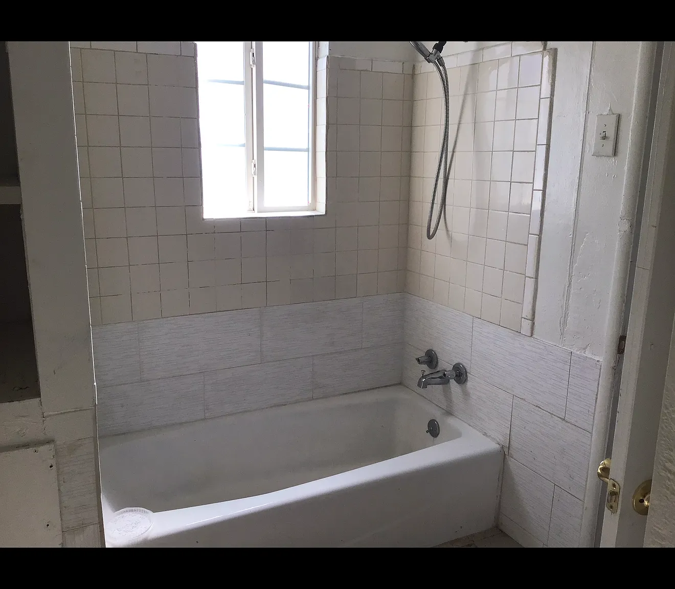 1 bed, 600 sqft, $1,000 — Photo 1