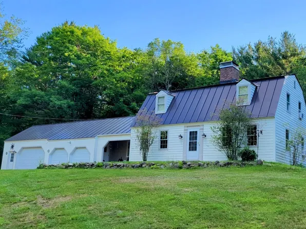 67 Fairgrounds Road, Bradford, NH 03221