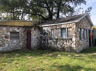 8826 Crestview Dr, Houston, TX 77078