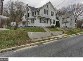 56 W Fairview St, Mohnton, PA