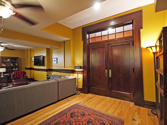 Foyer doors closed