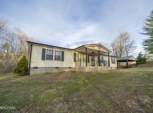 10423 Slemp Rd, Kodak, TN 37764