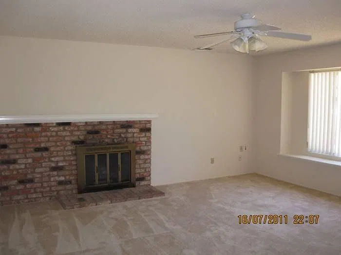 3 bed, 1600 sqft, $3,100 — Photo 3
