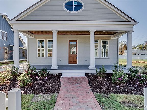 3rd image of 1525 Stillwater Dr #23