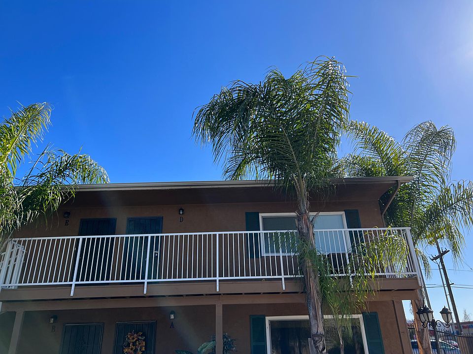 1st image of 1310 Oakdale Ave #D