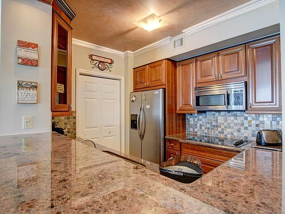 3rd image of 780 S Sapodilla Avenue #401