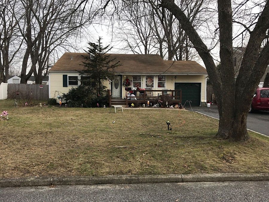 1st image of 2917 Newport Ave