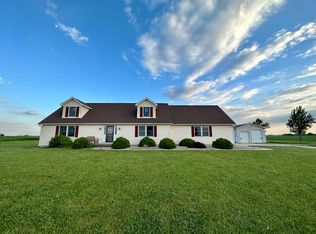 11942 State Highway 54, Clinton, IL 61727