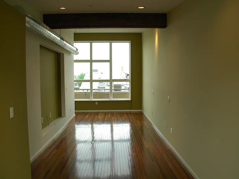 329 South St — Photo 9