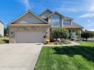 11584 Gold Fields Dr, Grand Ledge, MI 48837