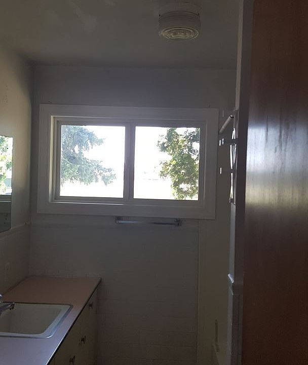 2nd image of 1316 4th St